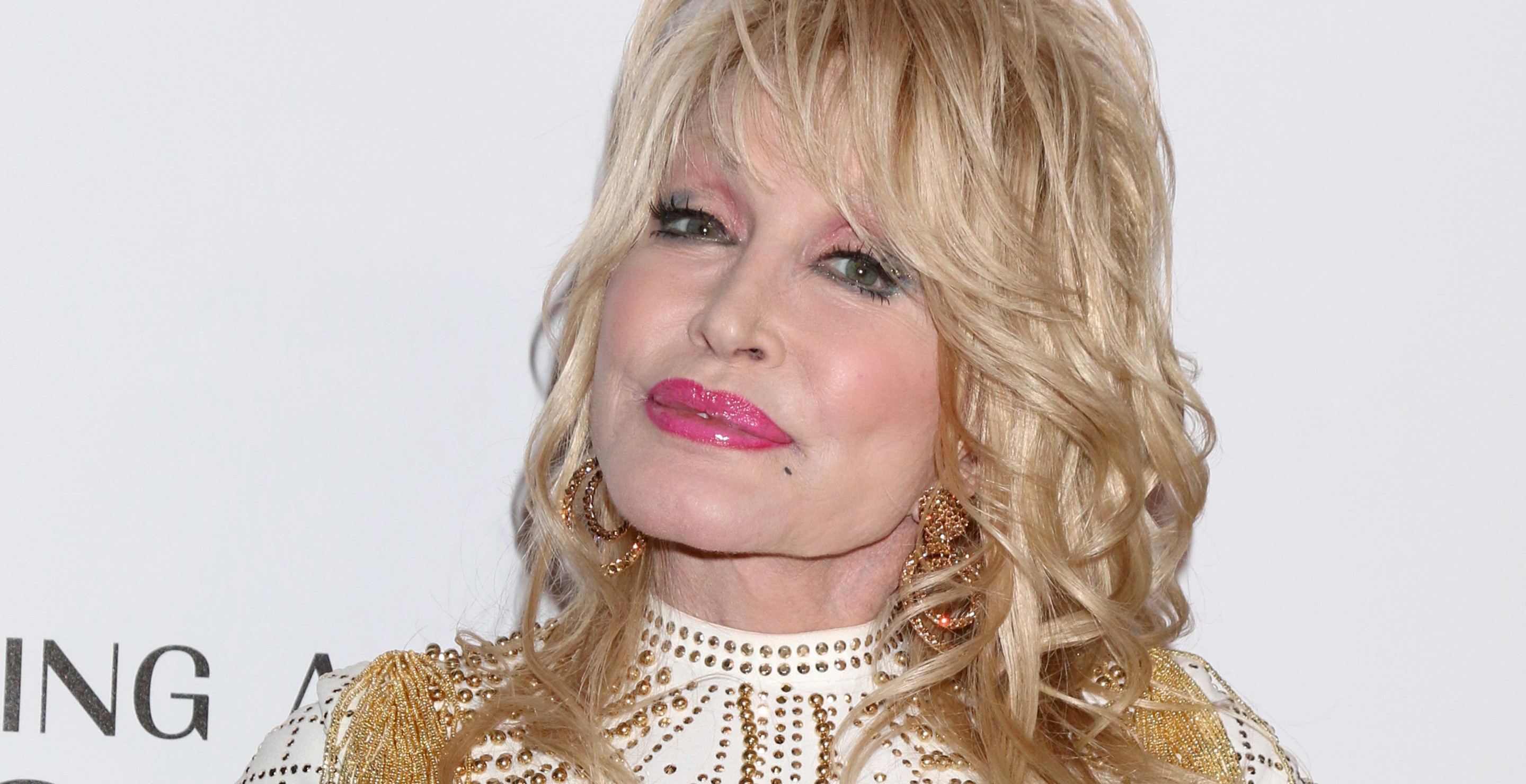 Dolly Parton Reveals The Hardest Part of Life Without Carl Dean?