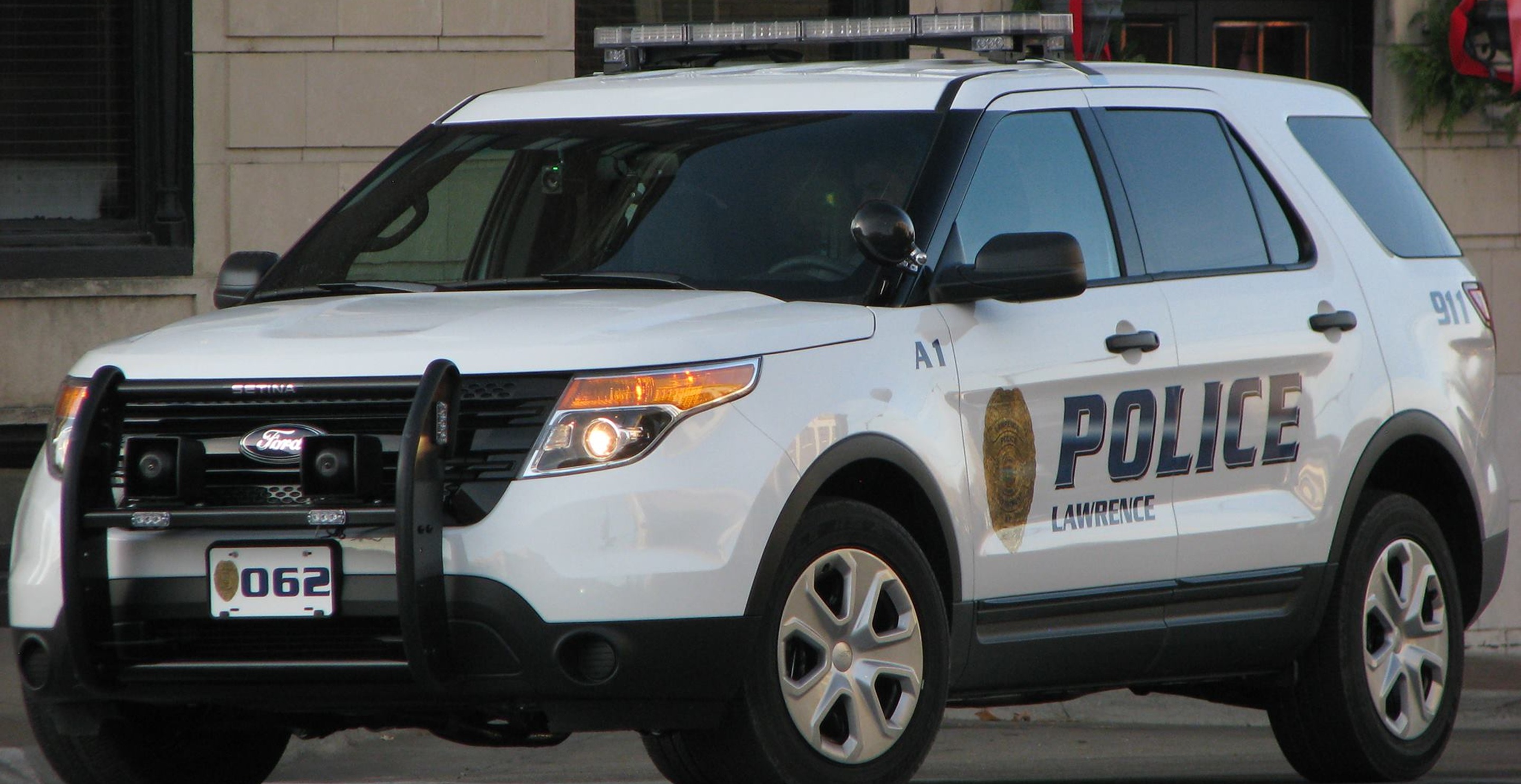 Lawrence Police, Kansas, Man Bites Dog