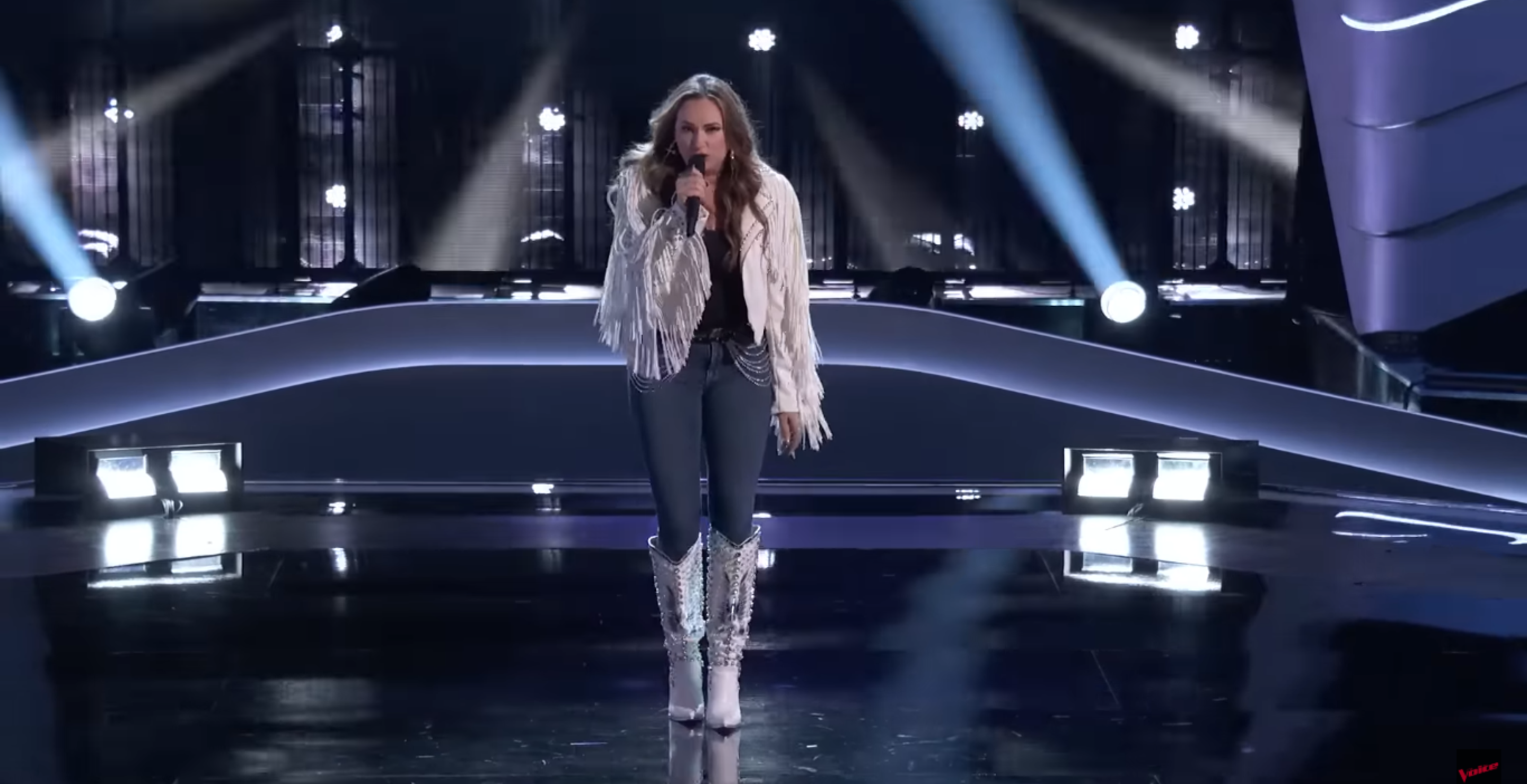 Jacquie Roar Compares Her Time On 'The Voice' And 'American Idol' — One Was "Absolutely Miserable"