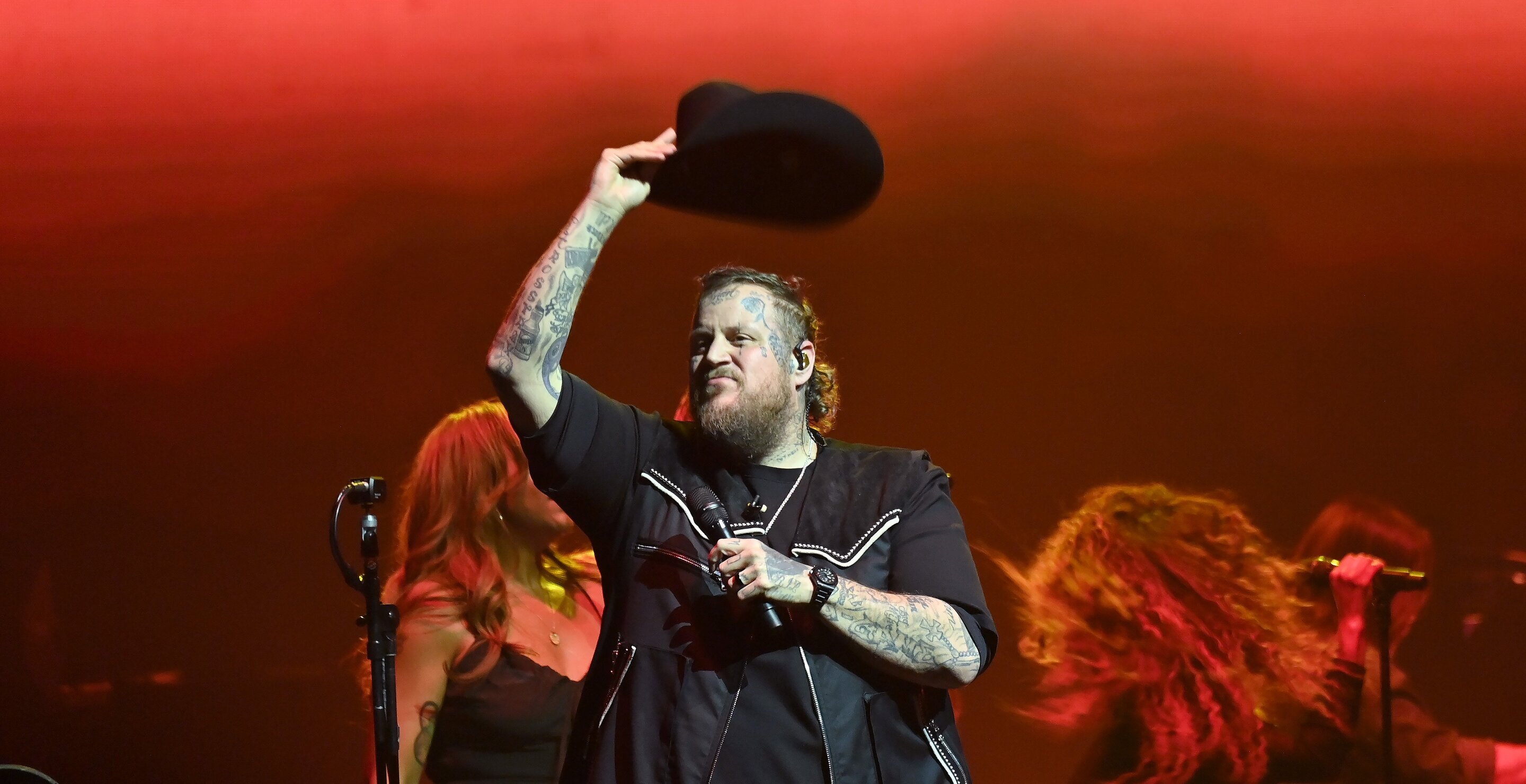 Jelly Roll Says he “Doesn’t Deserve Money” When He Hilariously Gets His New Lambo Stuck In Reverse
