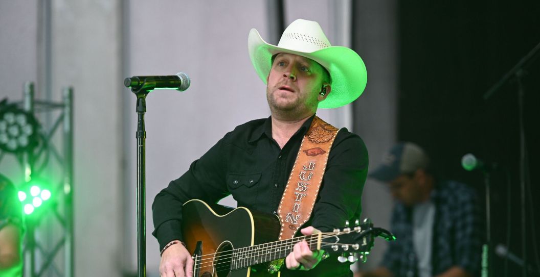Justin Moore Weighs In On Infamous Zach Top Conspiracy