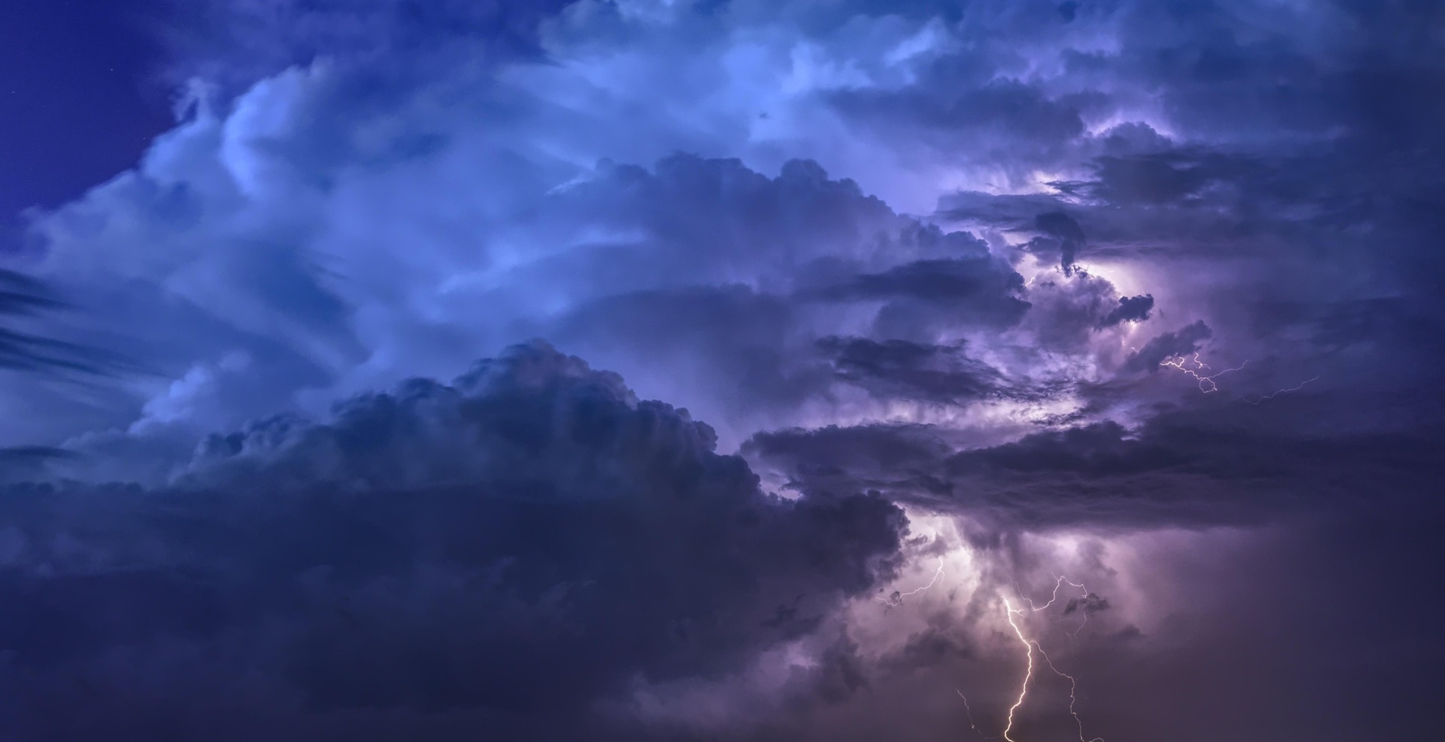 Storms Threaten Thousands Of People's 4th Of July Plans