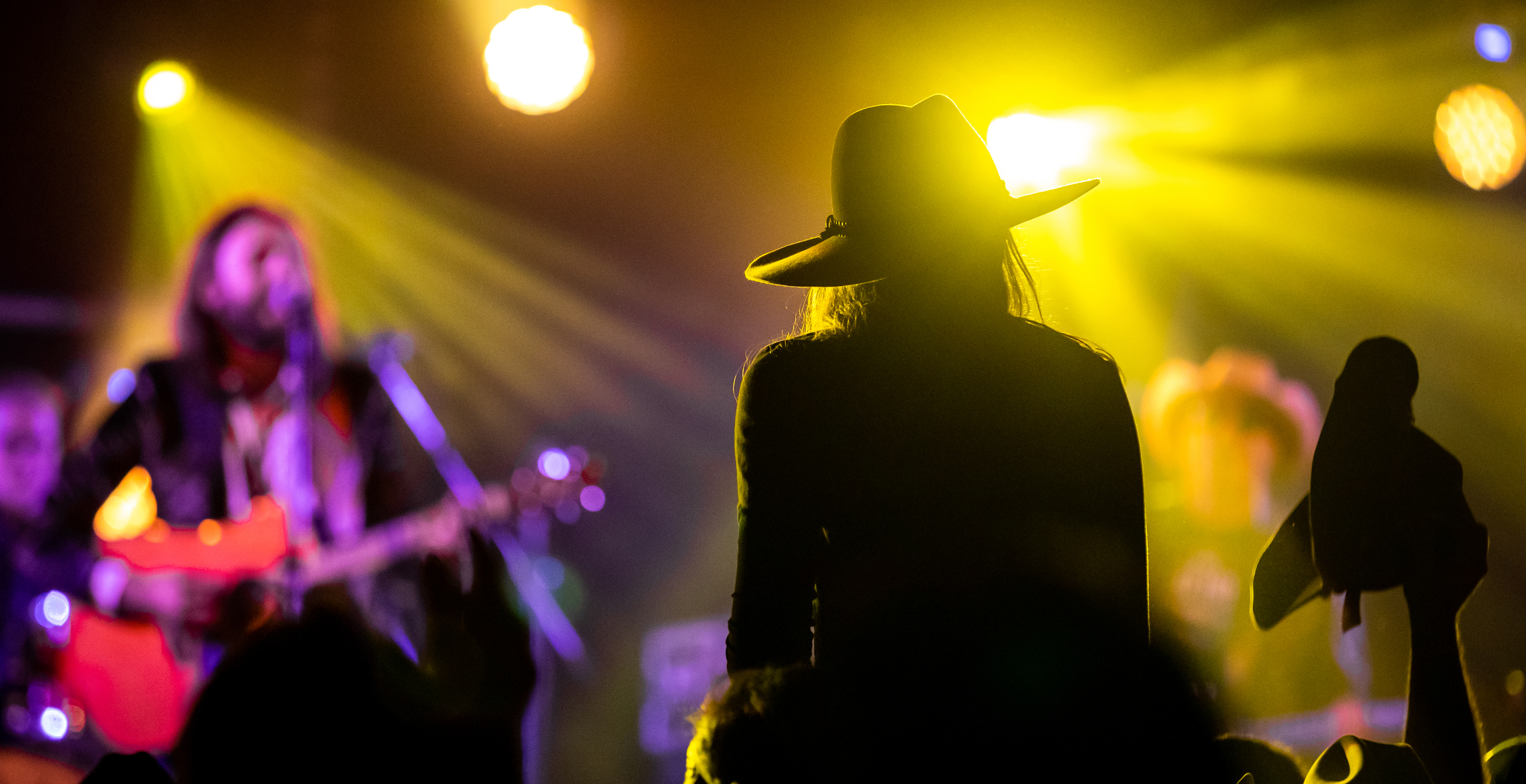 The 5 Best New Country Songs Of This Week — Gather And Listen (July 3 Edition)