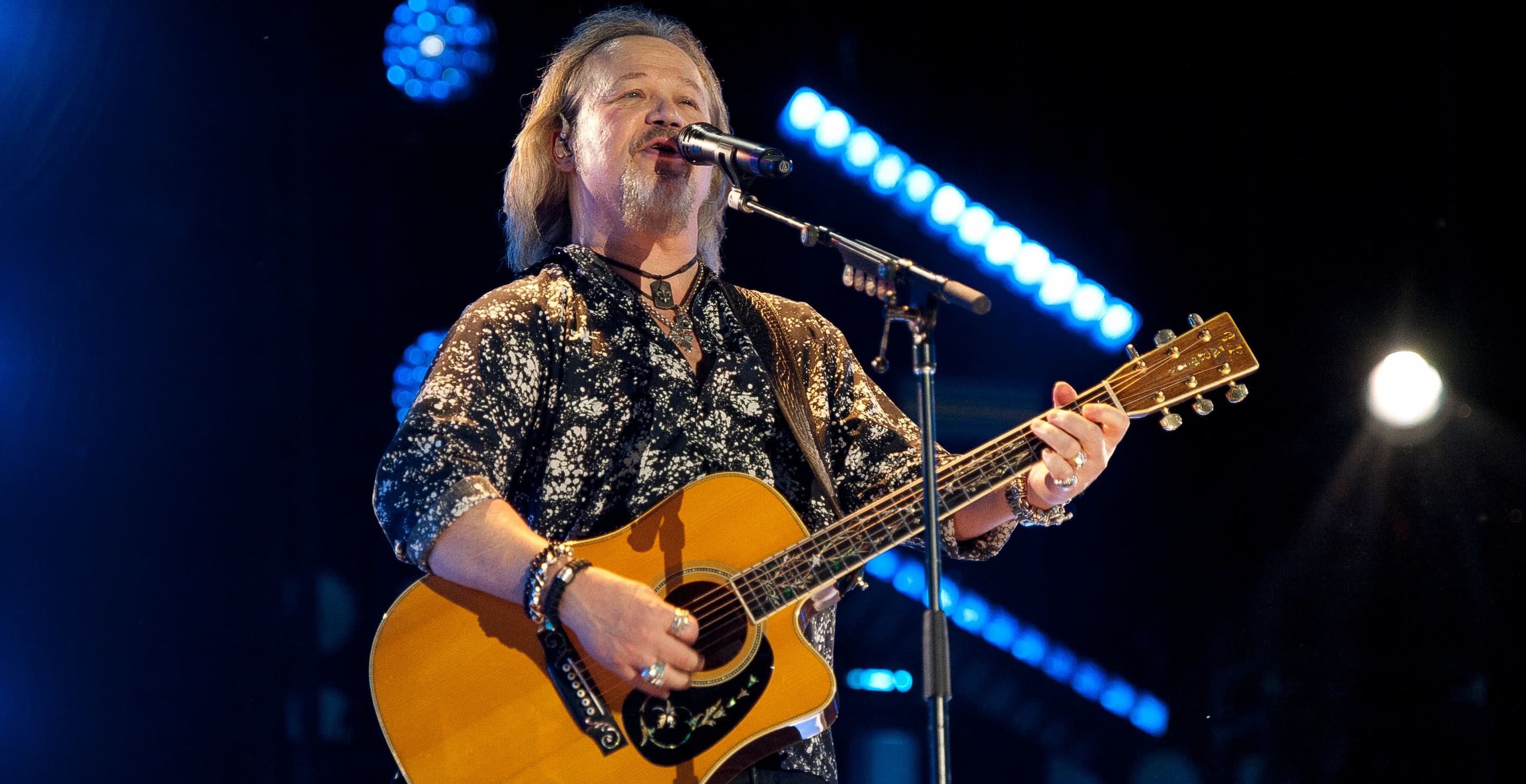 Travis Tritt on Why He’s Been Excluded From Nashville “Inner Circles,” and Why He’s Never Worried About It
