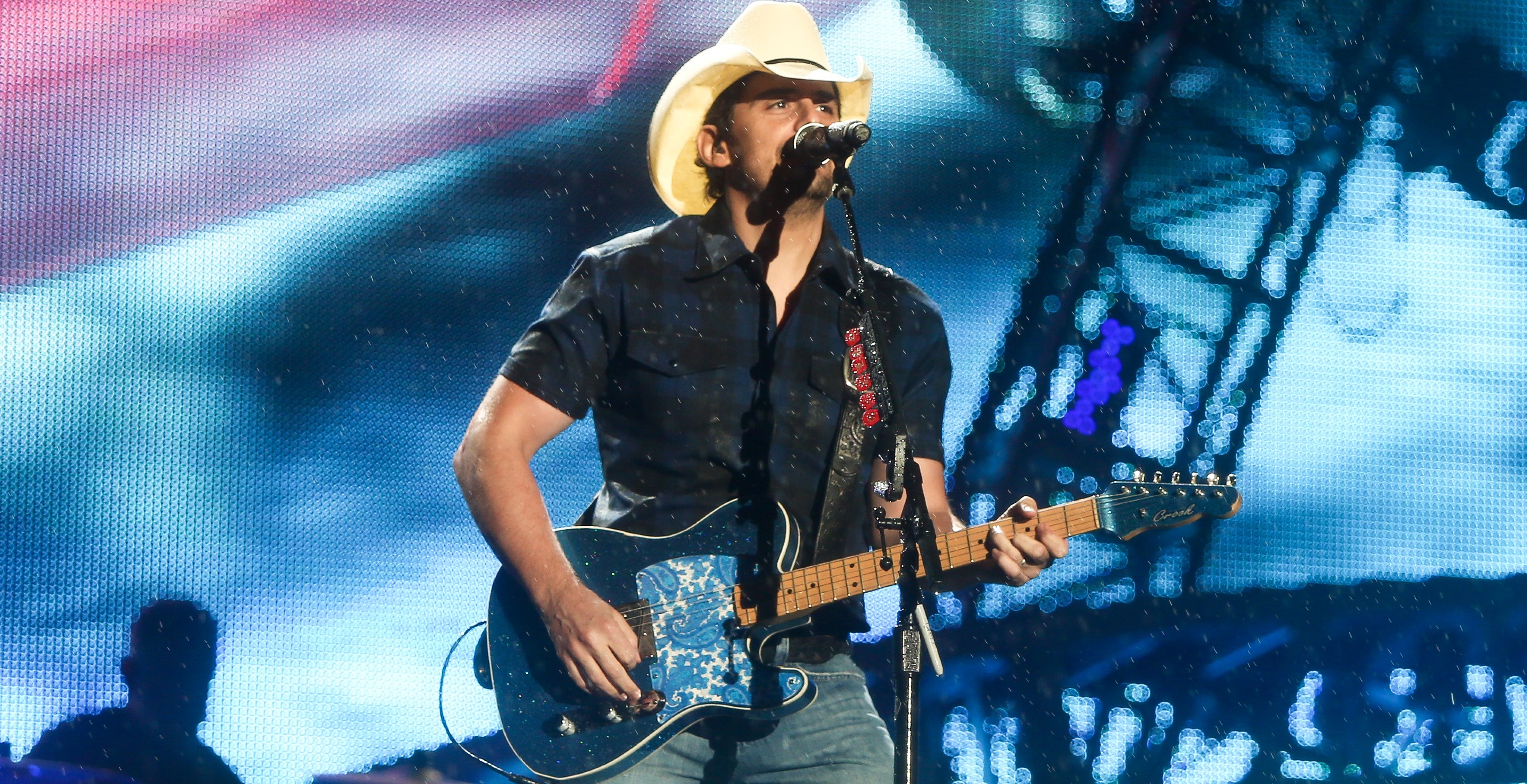 4 Country Songs That Celebrate Being A Father