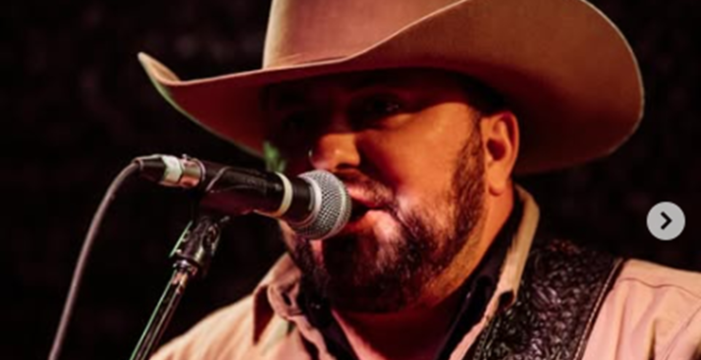 Tyler Farr, news