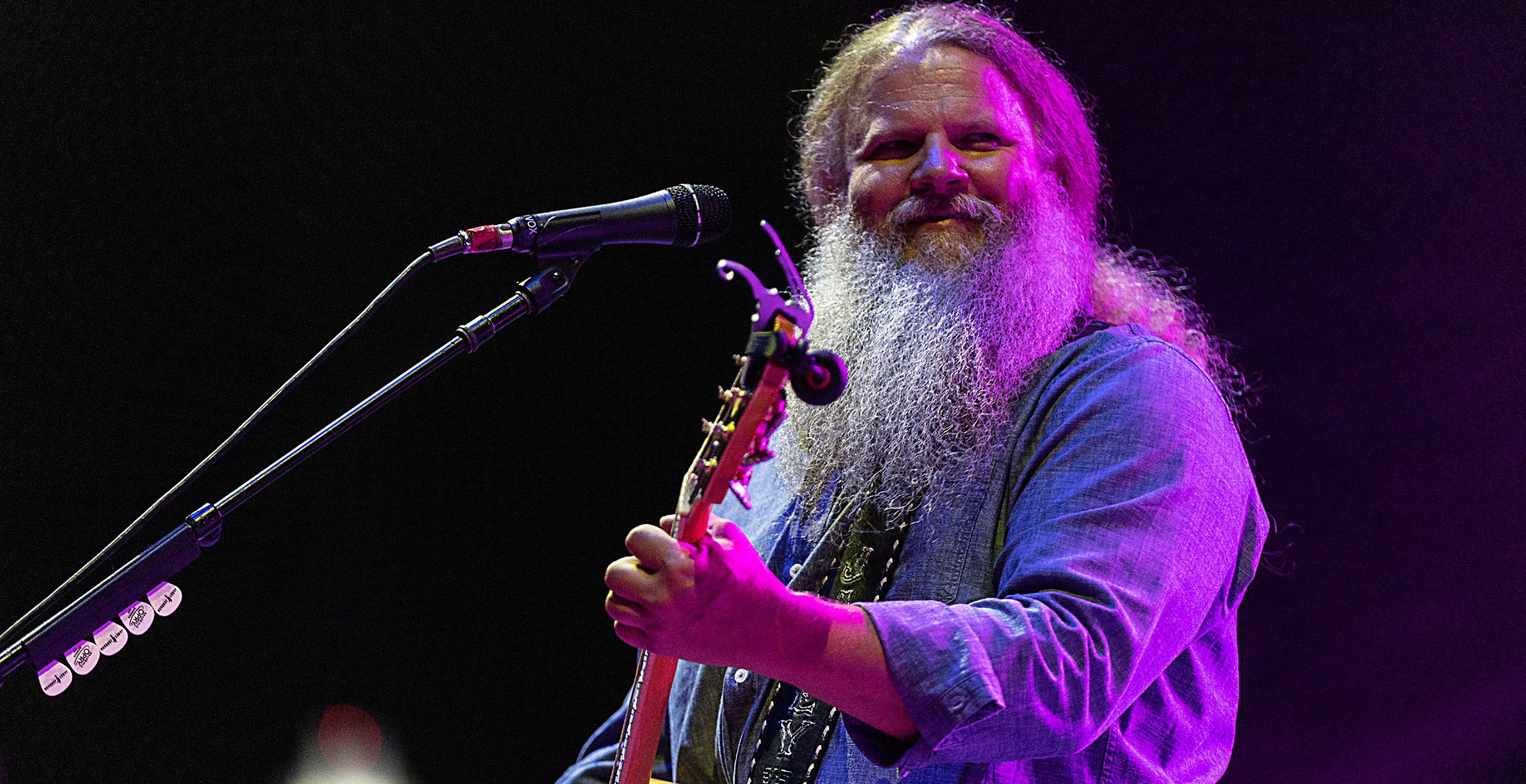 Jamey Johnson Reveals Which Current Artists Give Him The Most Hope For Country Music