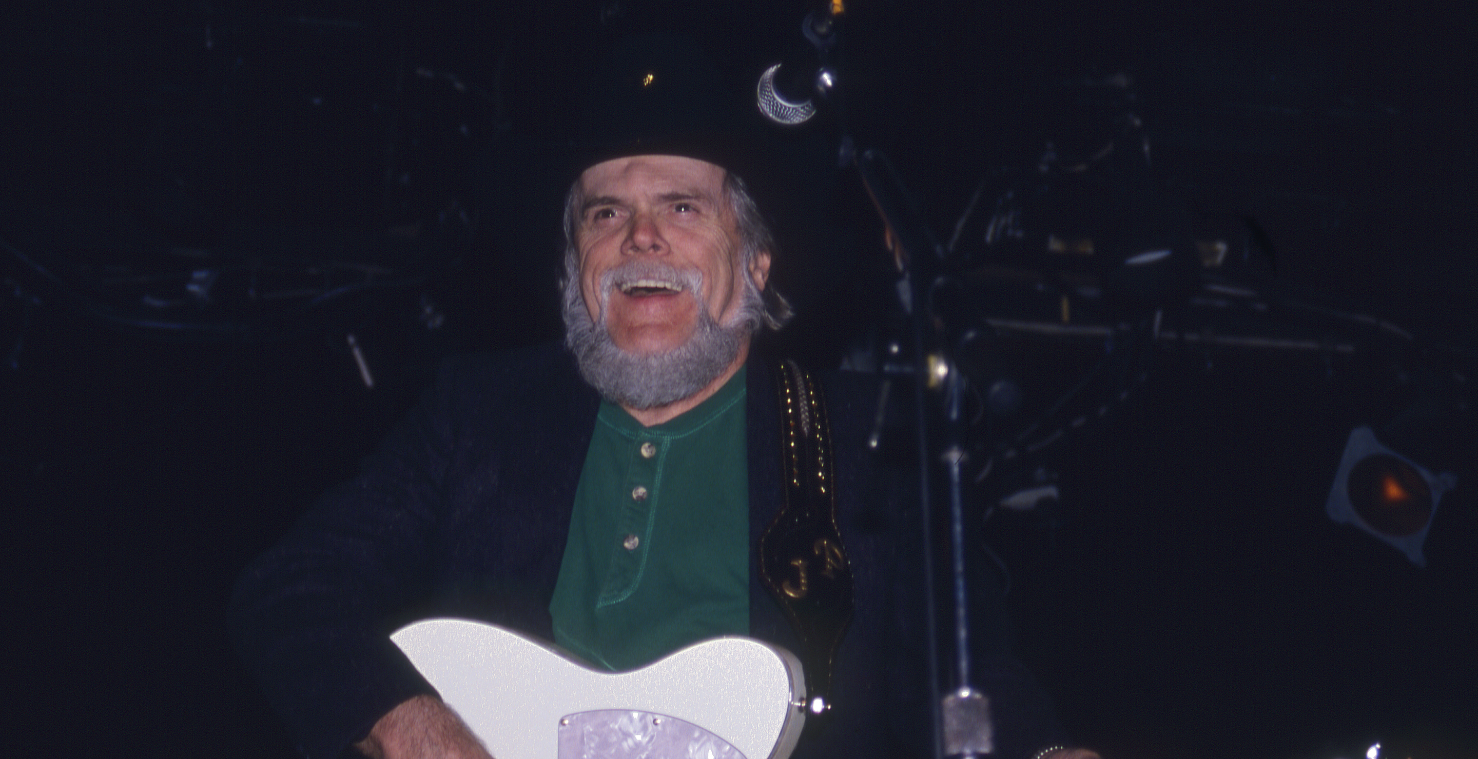 Johnny Paycheck Reveals “The Only Thing I Regret” About His Time in Country Music