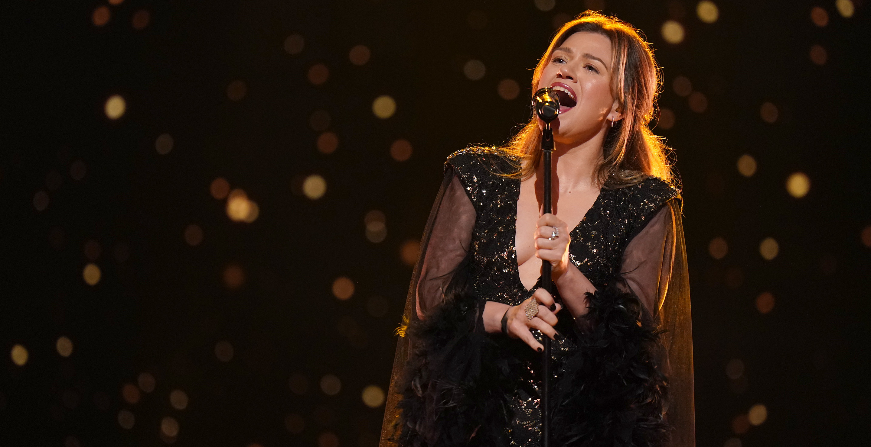 Kelly Clarkson Cancels Her Las Vegas Residency Opening Night Last Minute