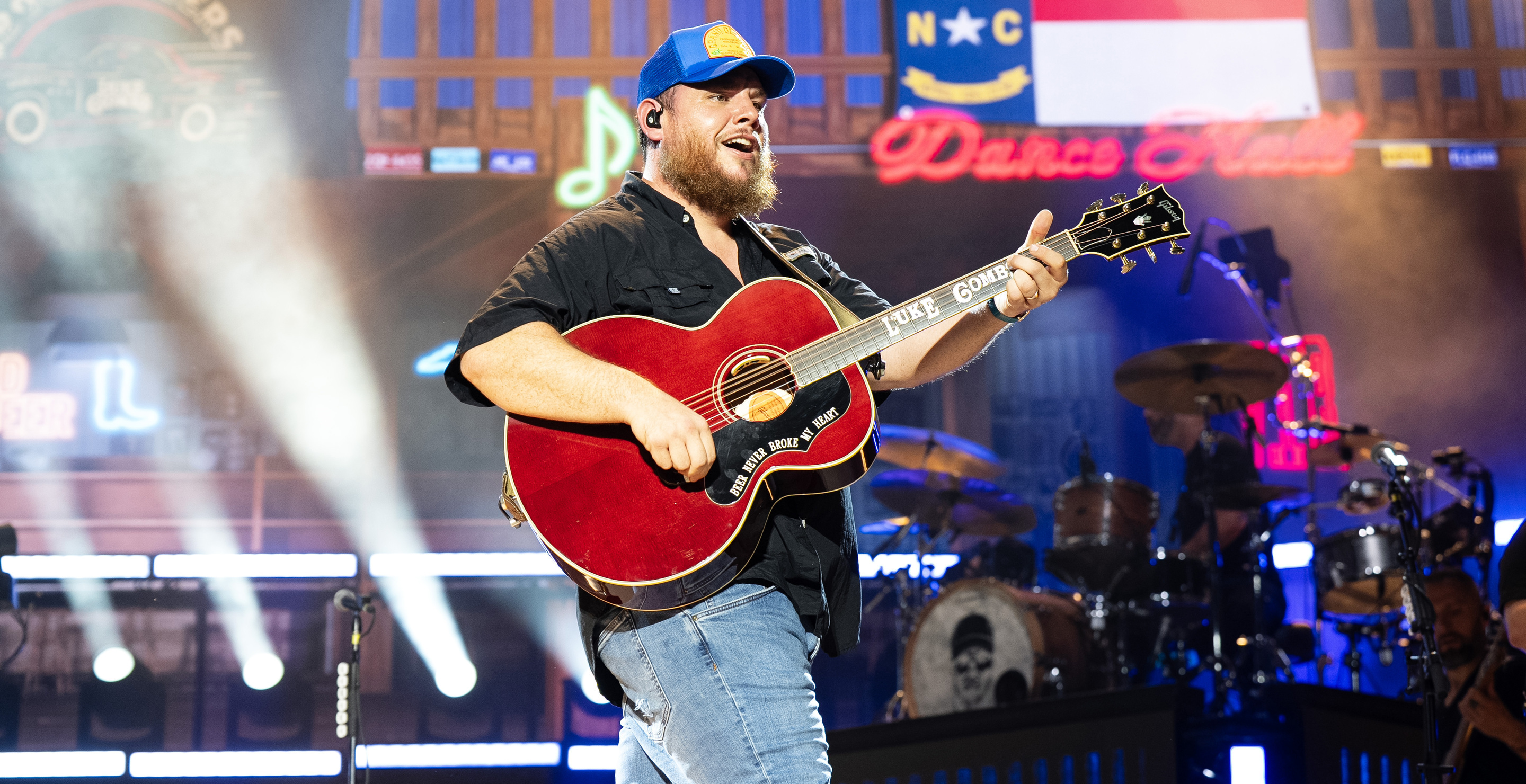 Luke Combs Opens Up On Miller Lite's 50th Birthday, New Music, And His Golfing Videos