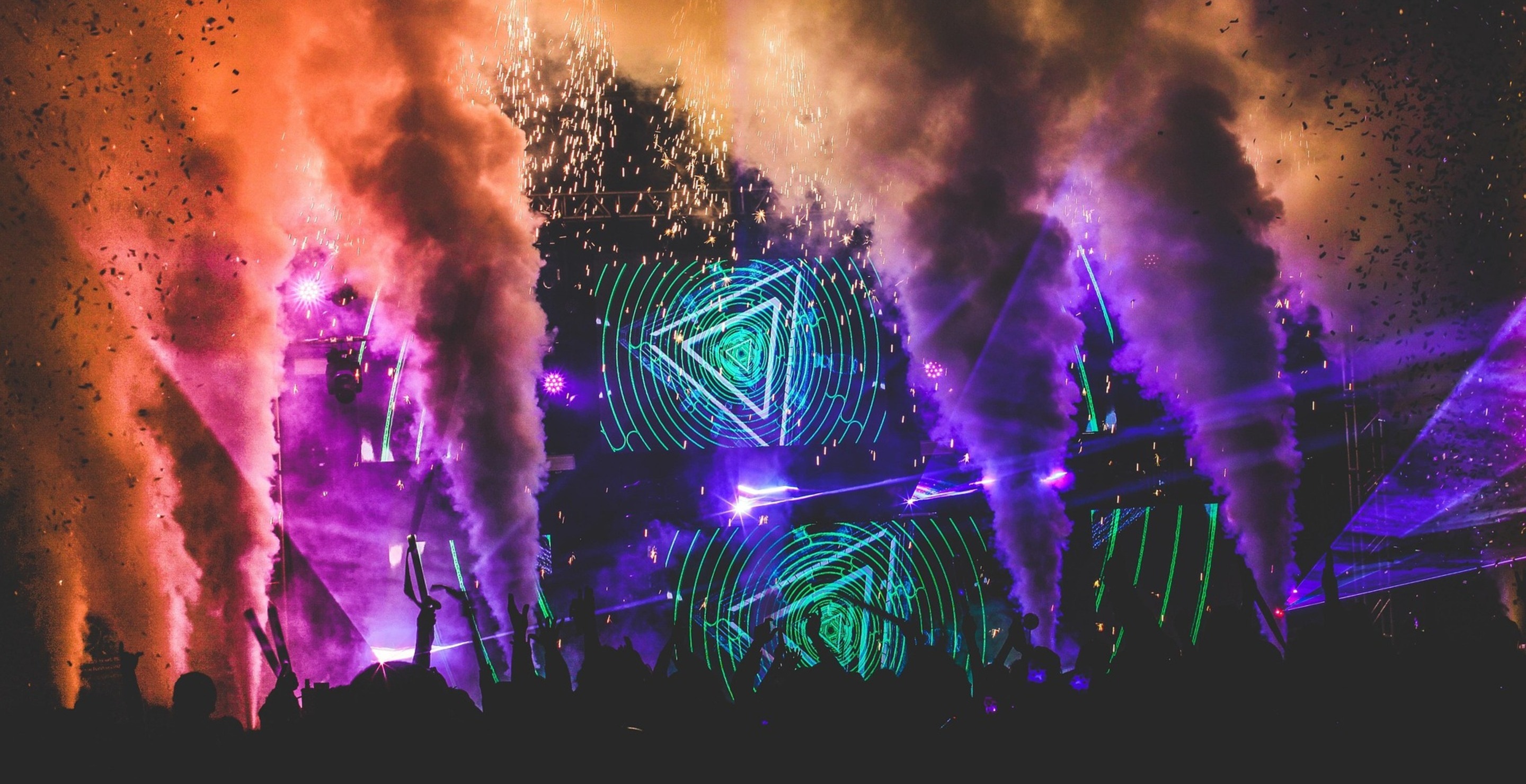 Music Festival Has Its Own Gym And Concert Goers Are Getting Ripped