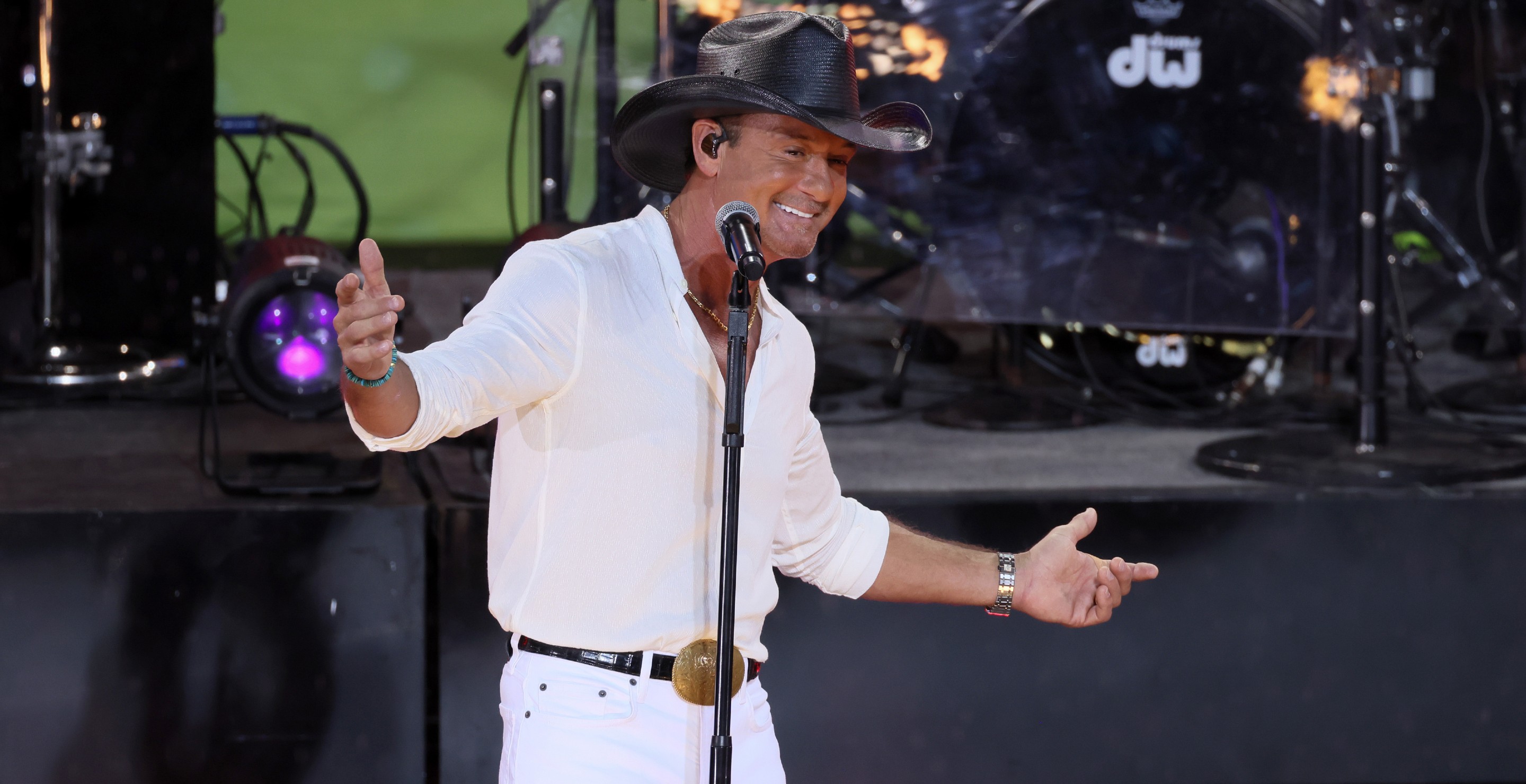 Tim McGraw Reveals He Shaved His Head, And The Reason Is Surprising