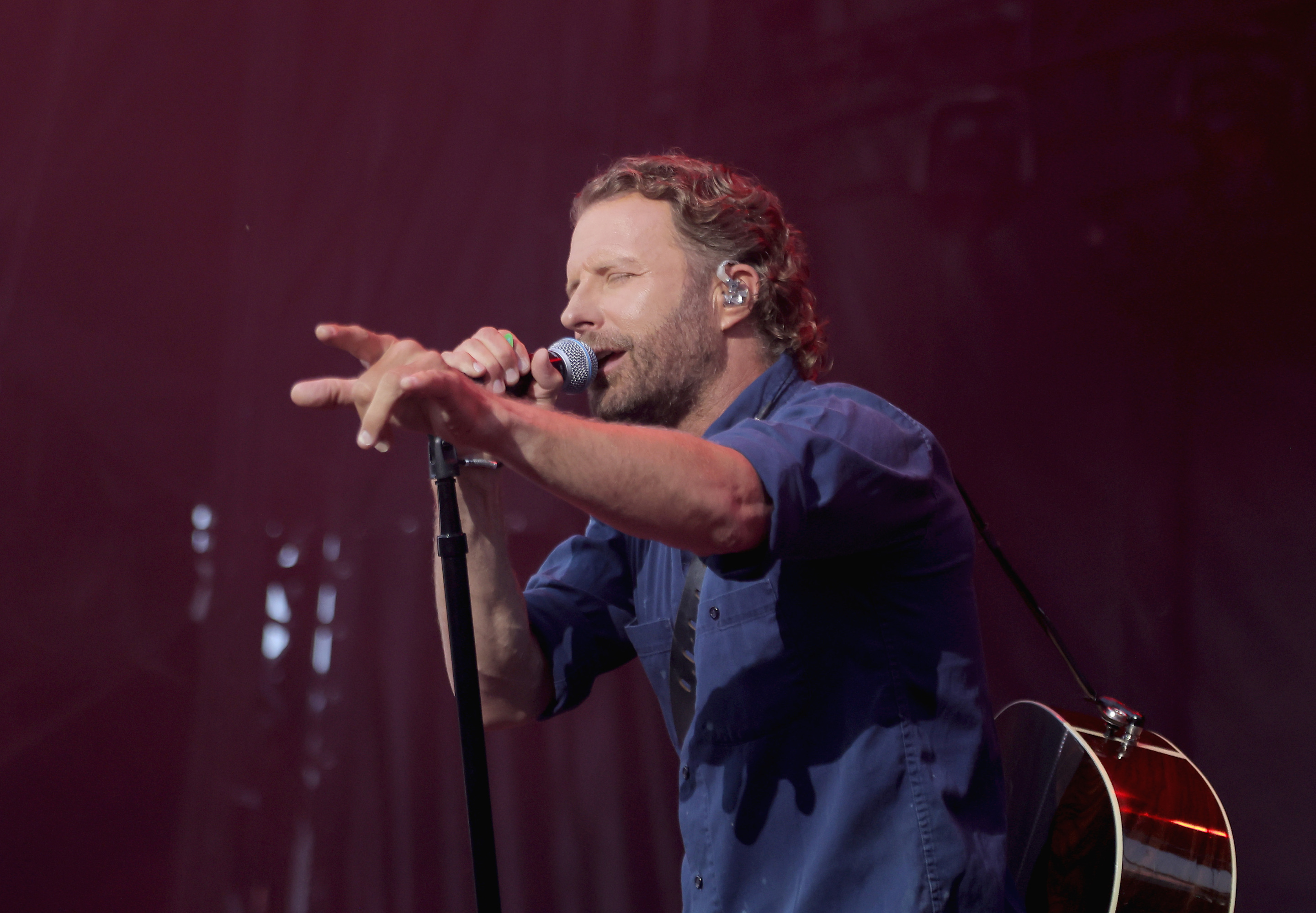 Dierks Bentley Describes How He Felt Watching Zach Top Perform For The First Time