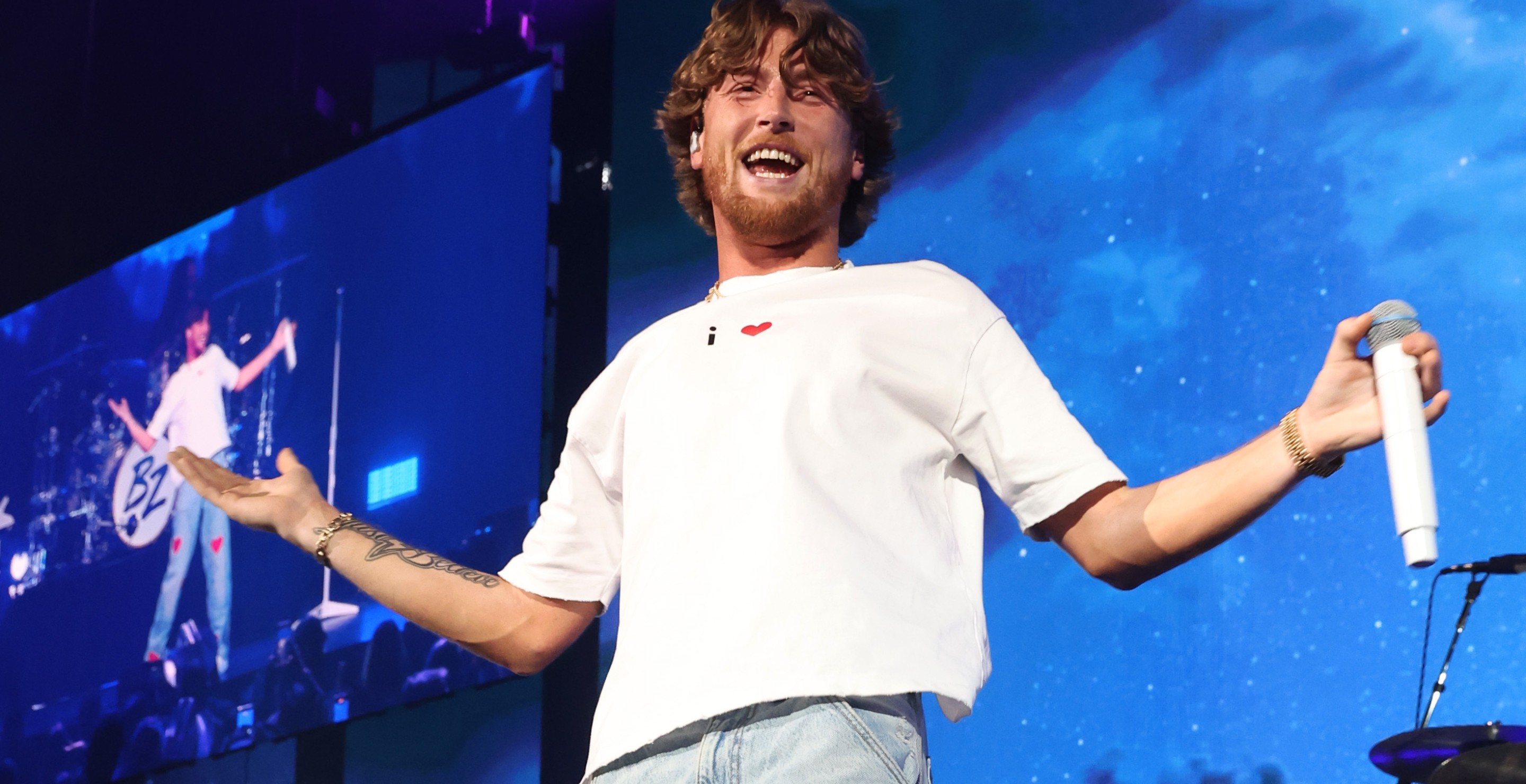 Bailey Zimmerman Recalls The Drinking Advice Luke Bryan Gave Him At Crash My Playa