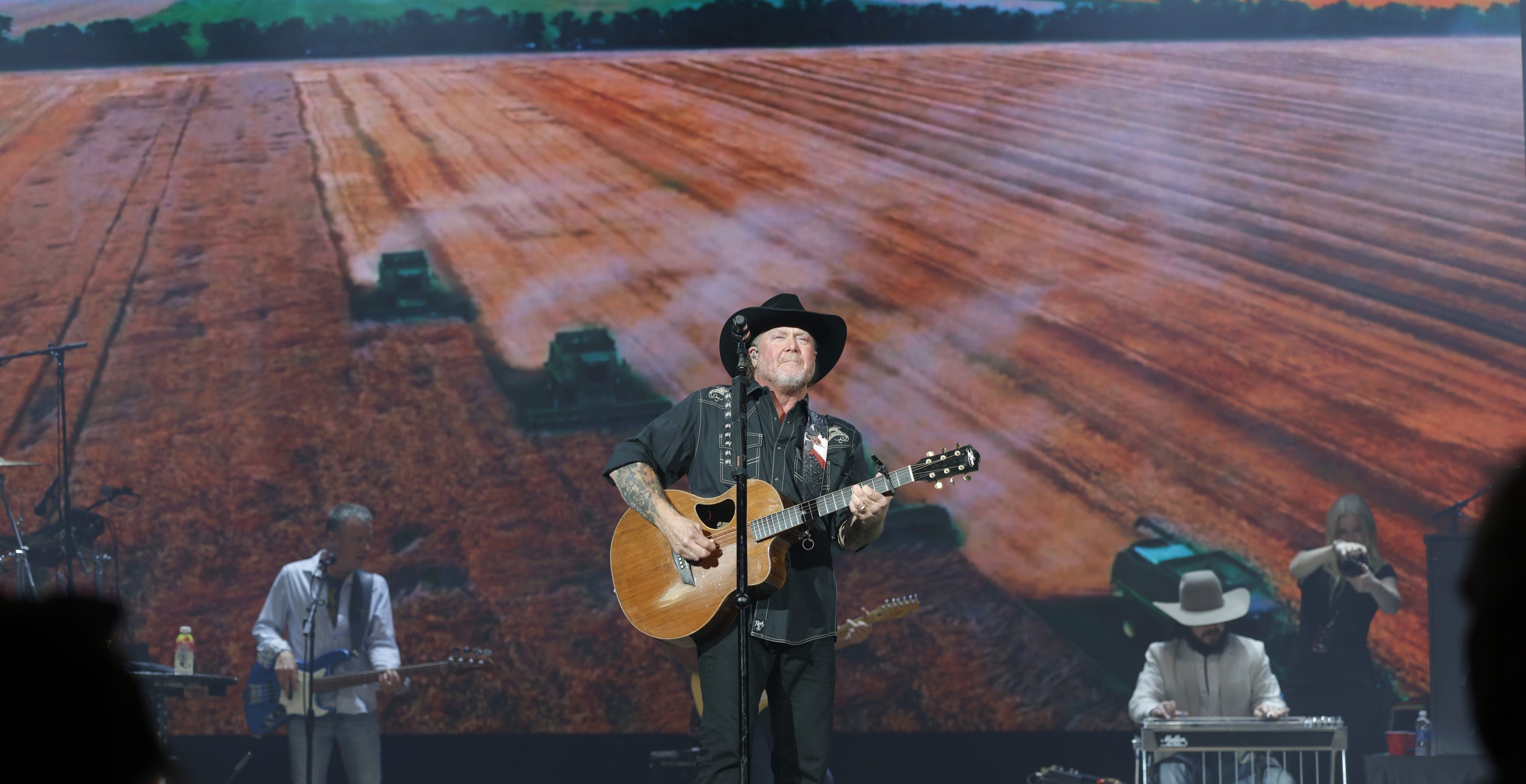 tracy Lawrence