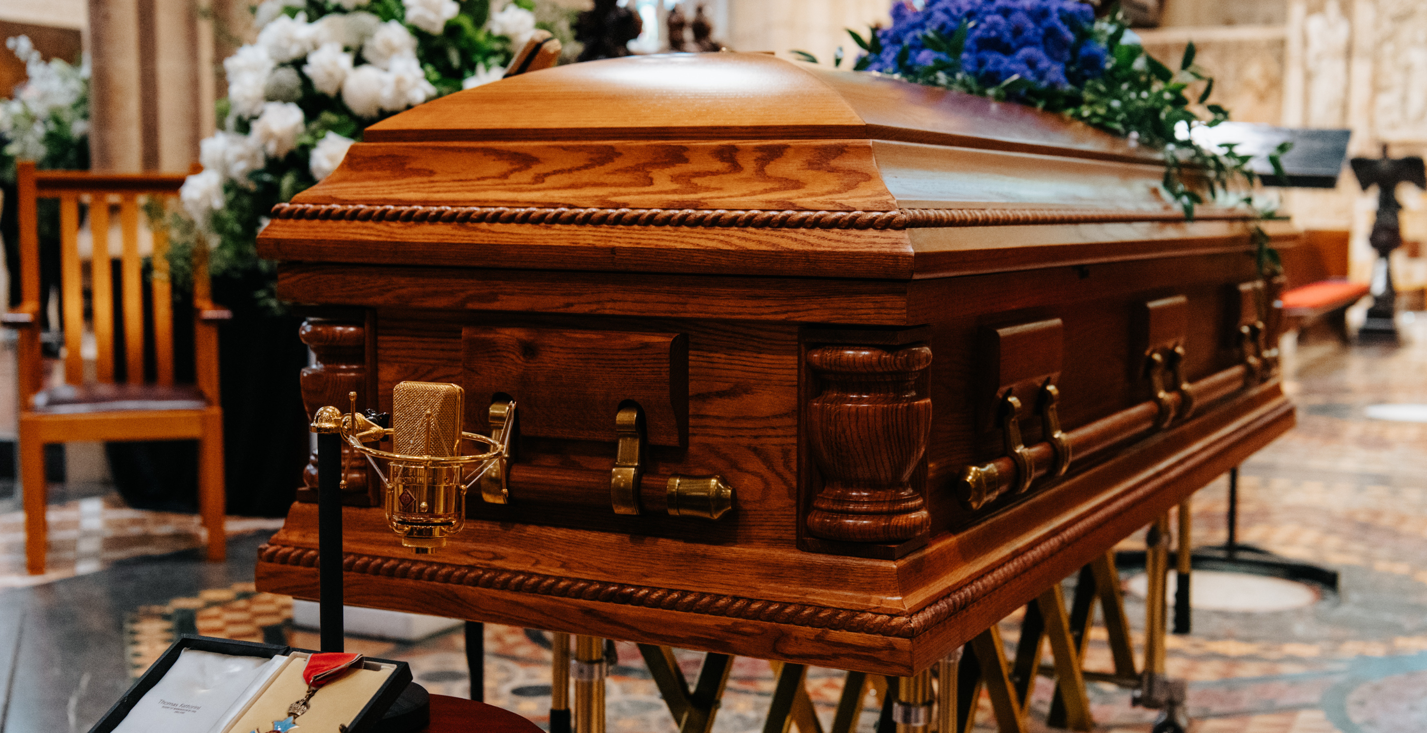 Elizabeth Castravet's father, Chuck Potthast, has died aged 64