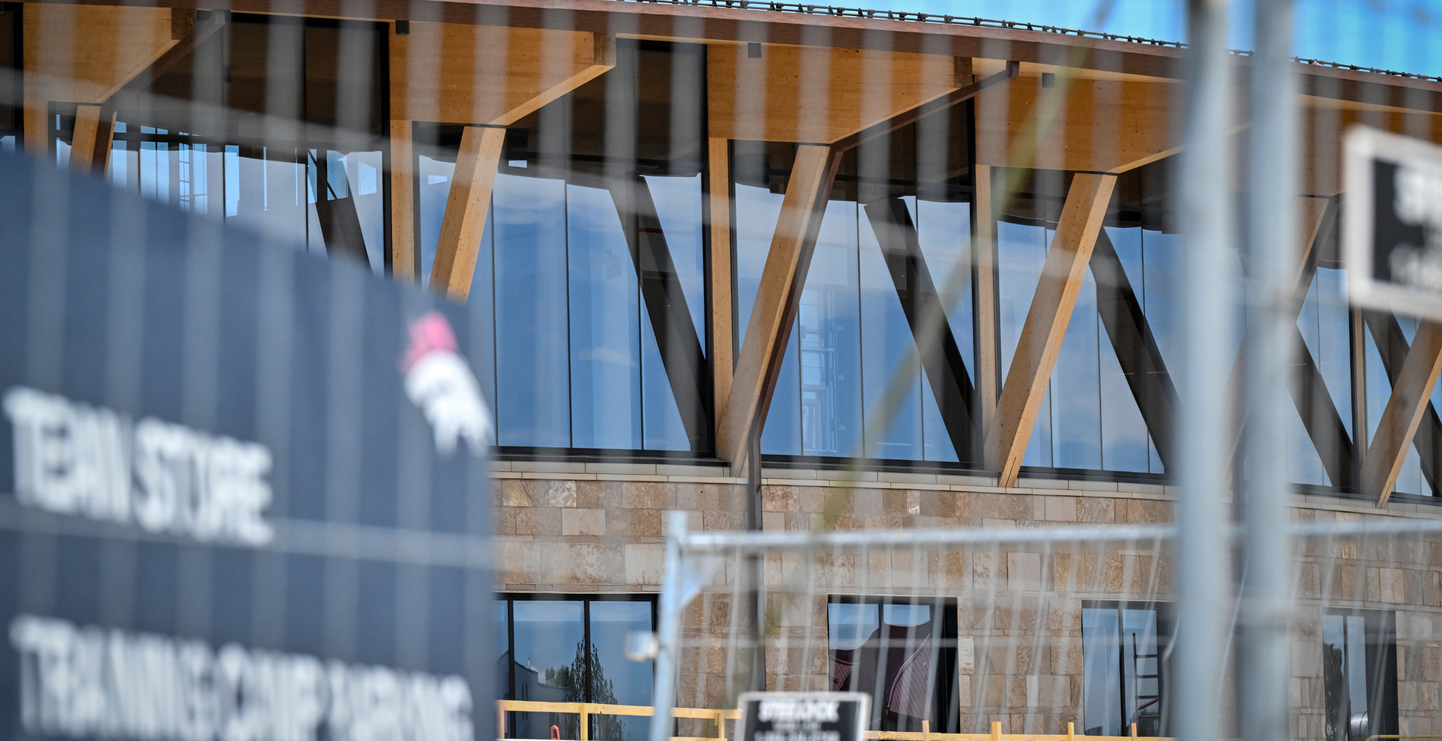 Construction Worker Dies, Denver Broncos Facility
