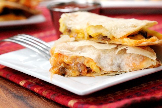 crispy-breakfast-quesadilla