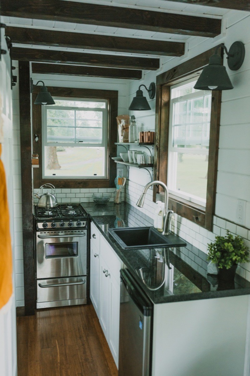 tiny-kitchens-houses