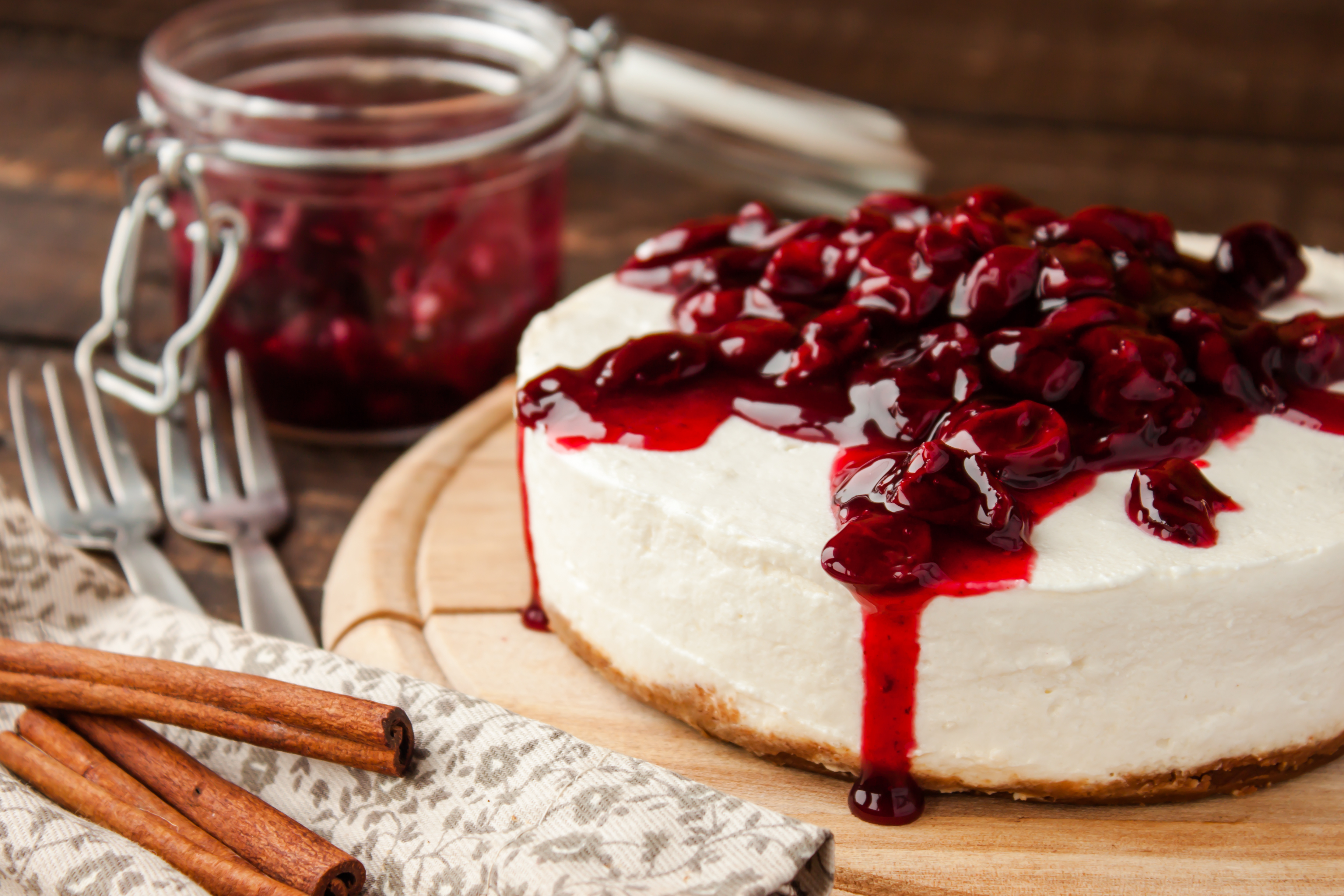 cherry cheesecake