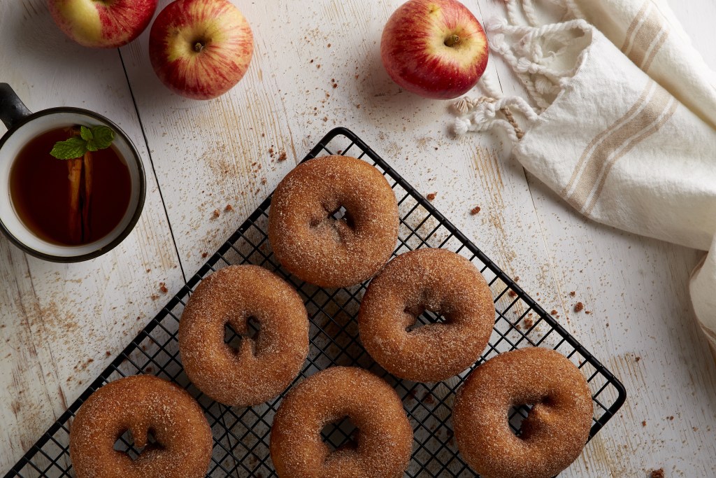Cinnamon donuts