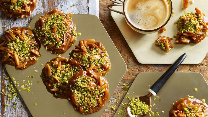 pistachio caramel candy