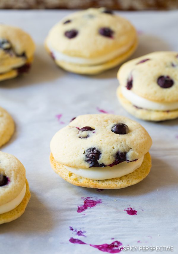 lemon-blueberry-whoopie-pie-recipe-7