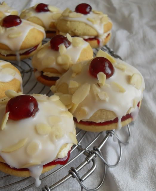 bakewell whoopie pies