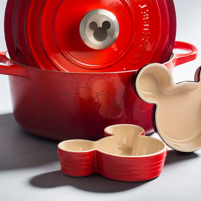 disney-mickey-mouse-le-creuset