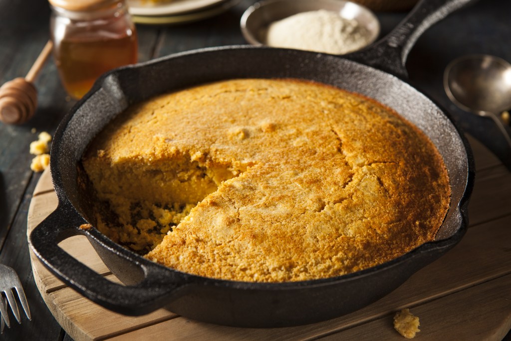 Homemade Southern Style Cornbread