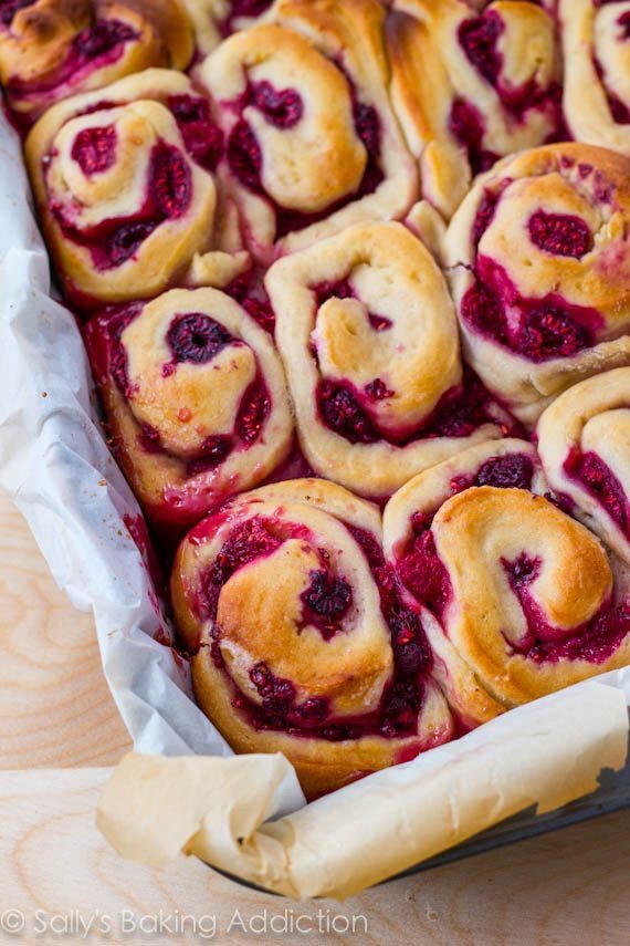 homemade-cinnamon-rolls-recipe