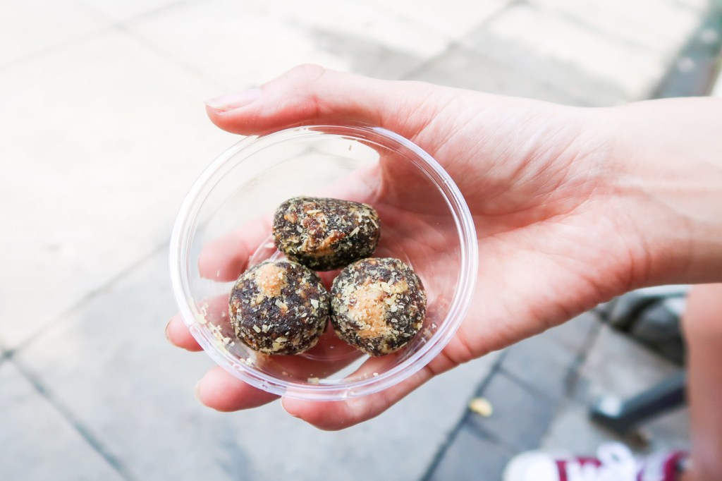 date balls