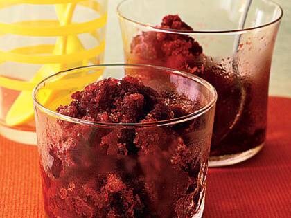 Boozy granita with blackberry Boozy granita