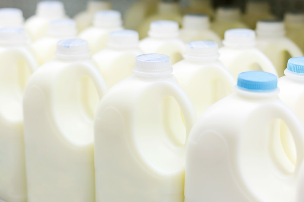 can you freeze milk