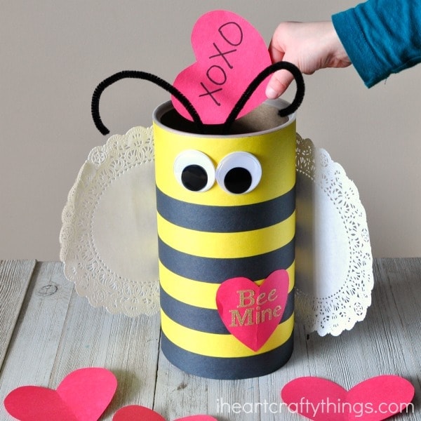 DIY valentine mailbox 