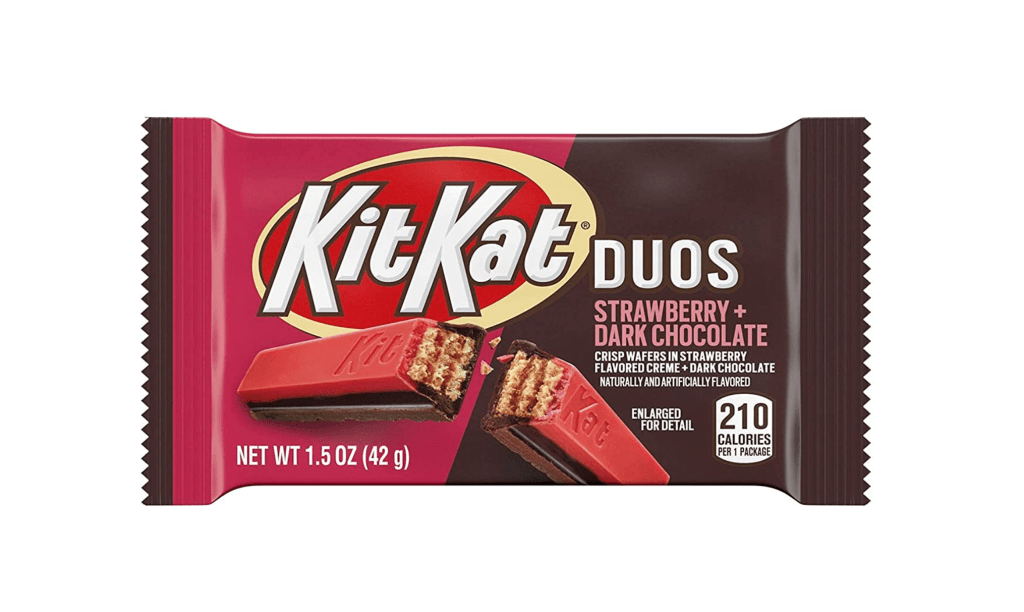 Kit Kat dark chocolate strawberry duo