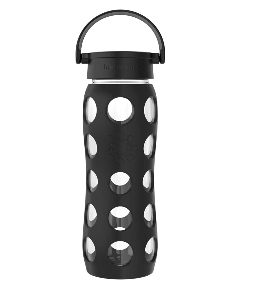 Lifefactory 22-Ounce BPA-Free Glass Water Bottle with Classic Cap and Protective Silicone Sleeve, Onyx