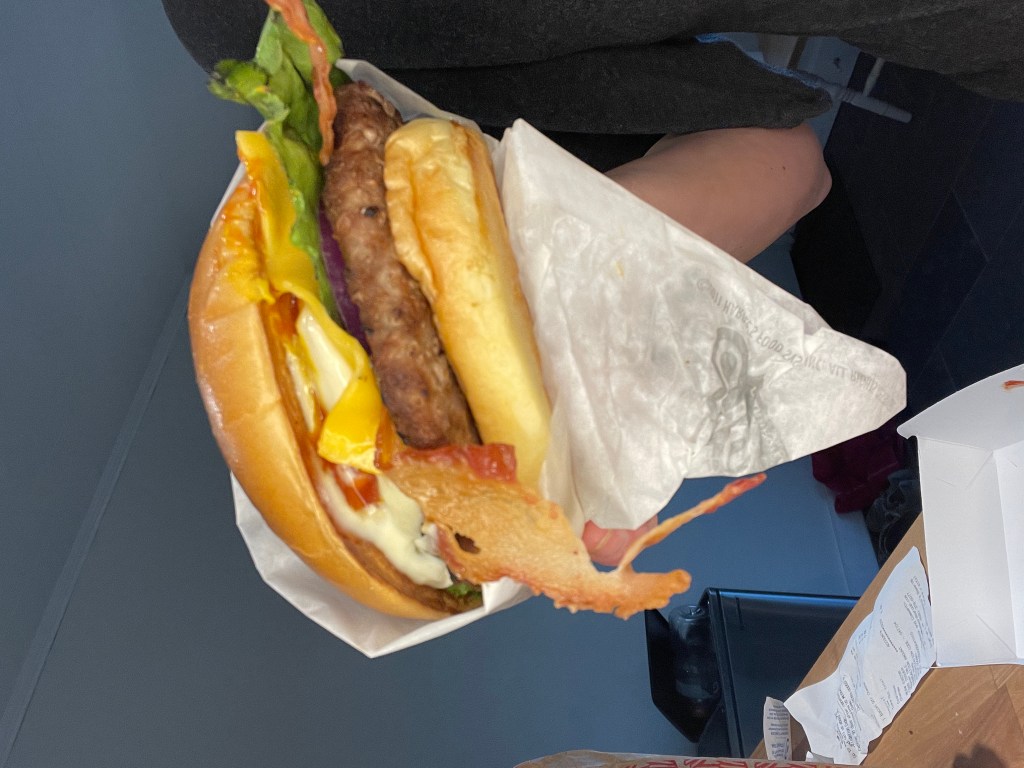 Hardee's bacon burger