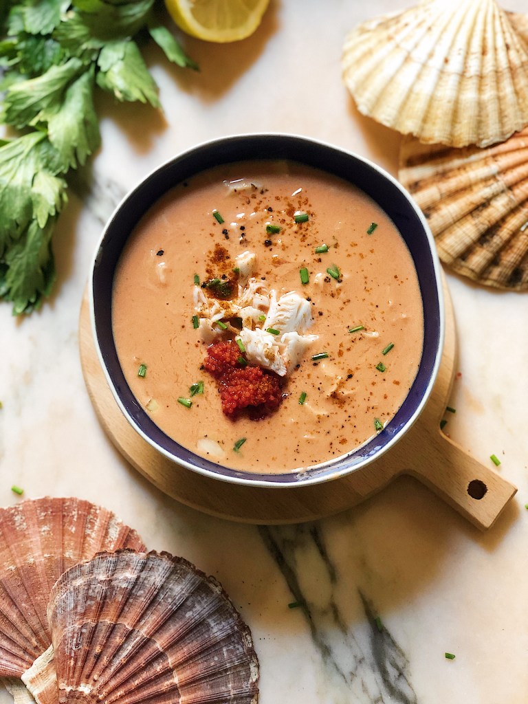 she crab soup with toppings
