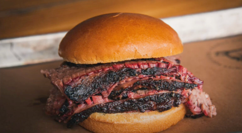 sandwich at 4 Rivers Smokehouse
