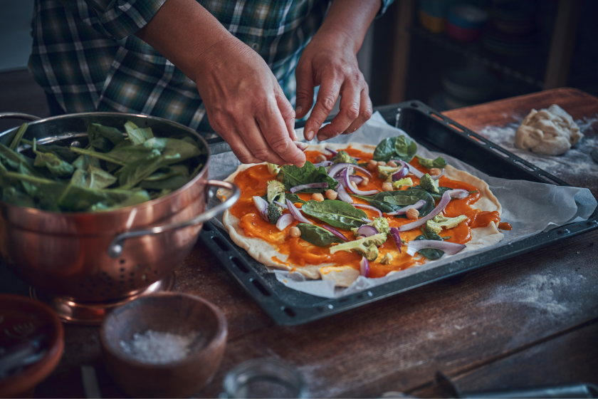 man making healthy food for himself