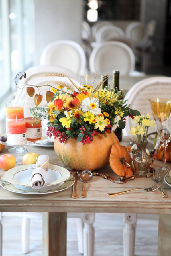 Holiday flower centerpiece