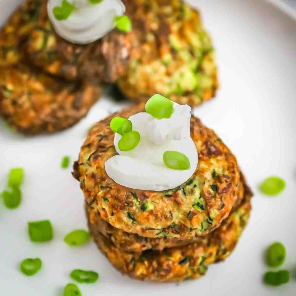 air-fryer-zucchini-cakes-top-view[1]