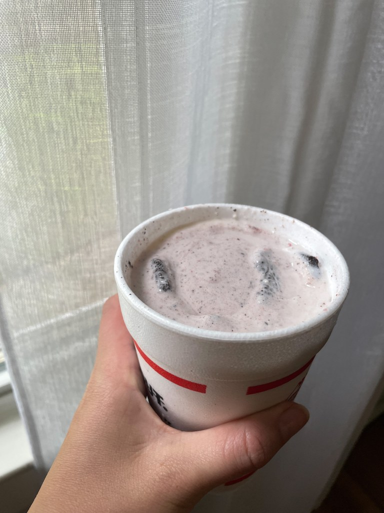 Strawberry Oreo shake